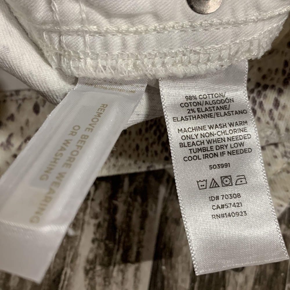 LOFT Skinny Jeans in Cream with Taupe Snake Print - 8 - Picture 10 of 10